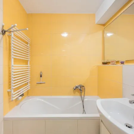 Attractive Njegoseva With A Balcony Apartament Lublana